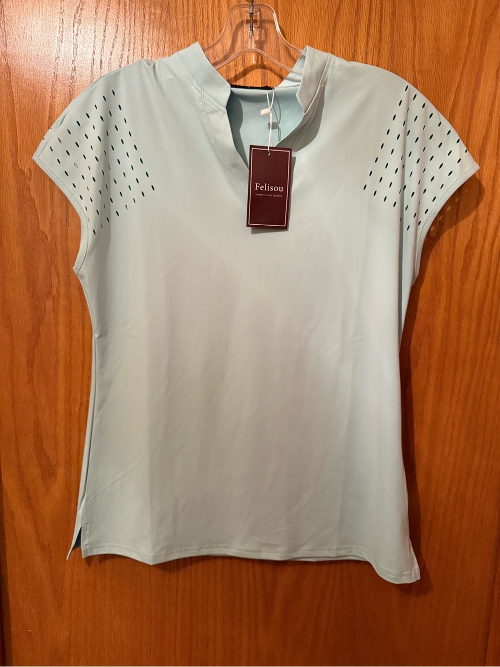 NWT Felisou Mint Short Sleeve V-Notch Golf Polo Small